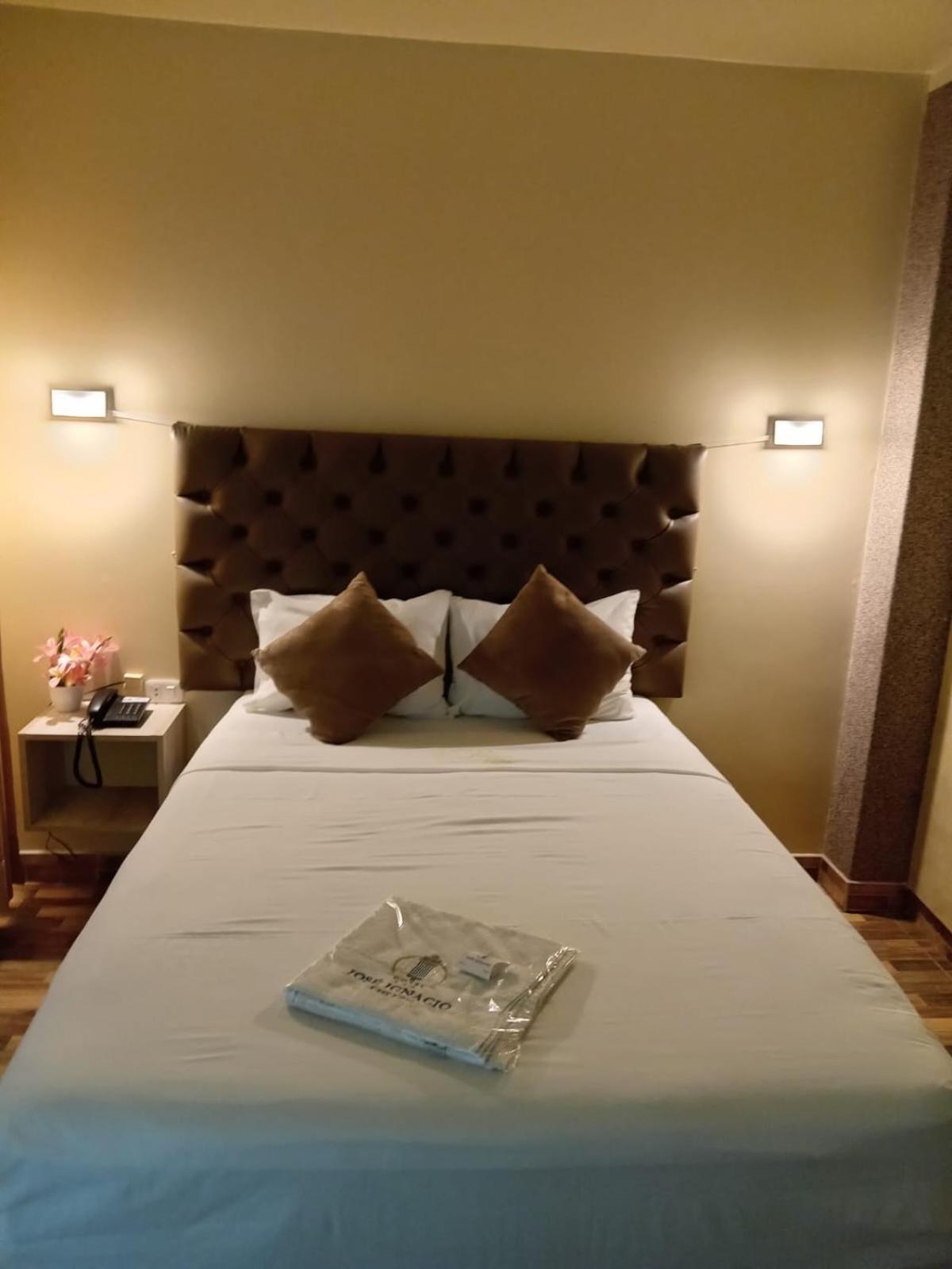 Hotel Jose Ignacio Chepén מראה חיצוני תמונה