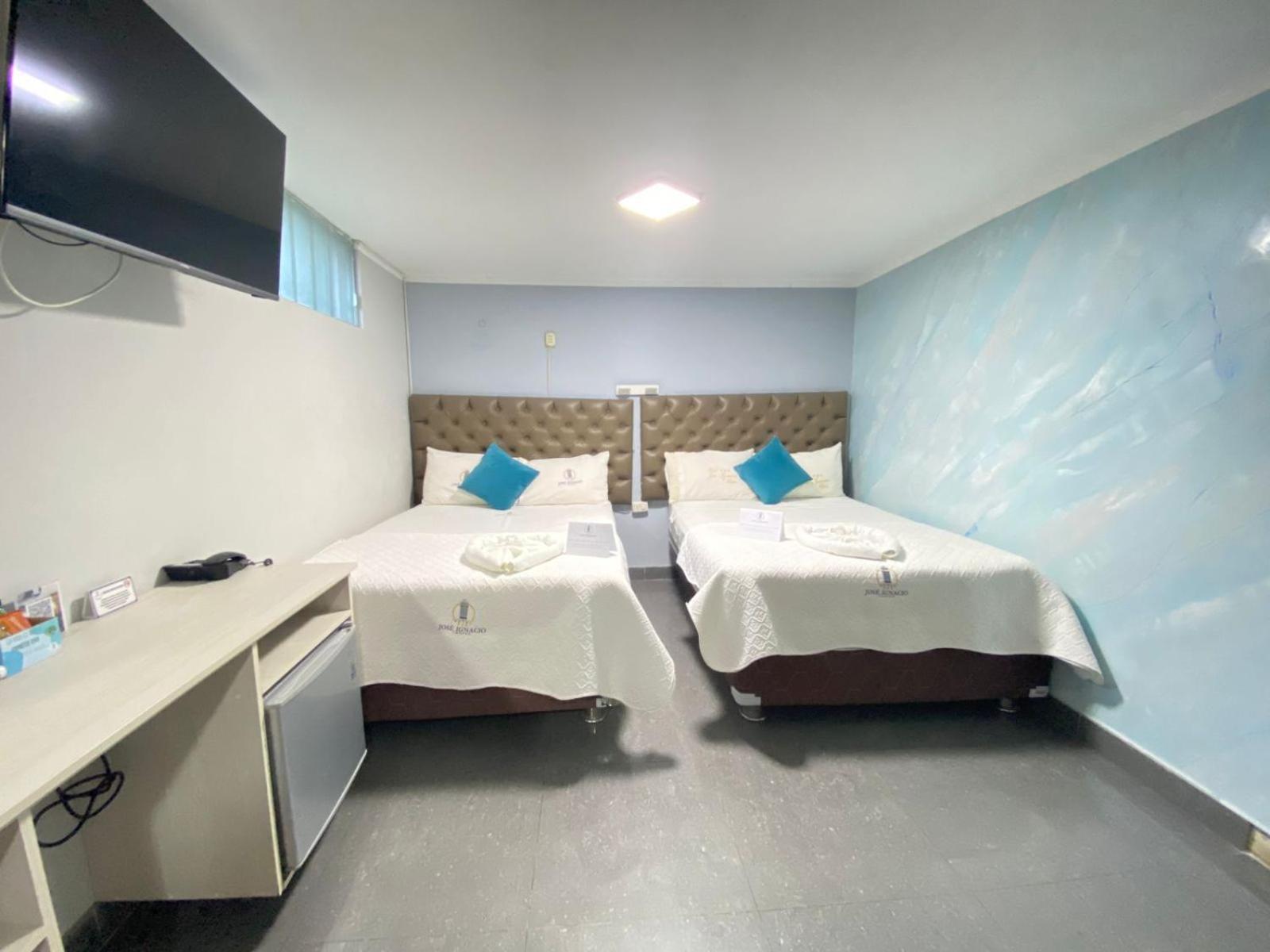 Hotel Jose Ignacio Chepén מראה חיצוני תמונה